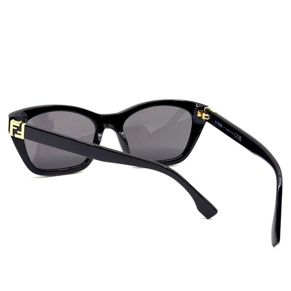 New!!! FENDI Sunglasses FE40205I 01A Authentic